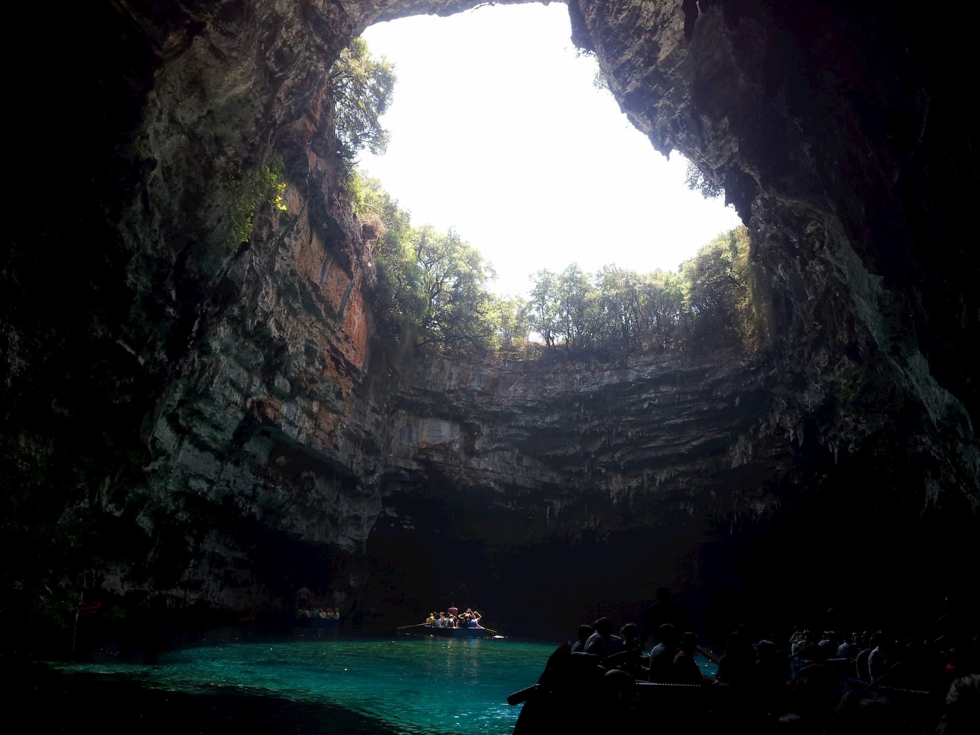 Σπήλαιο της Μελισσάνης, Σάμη