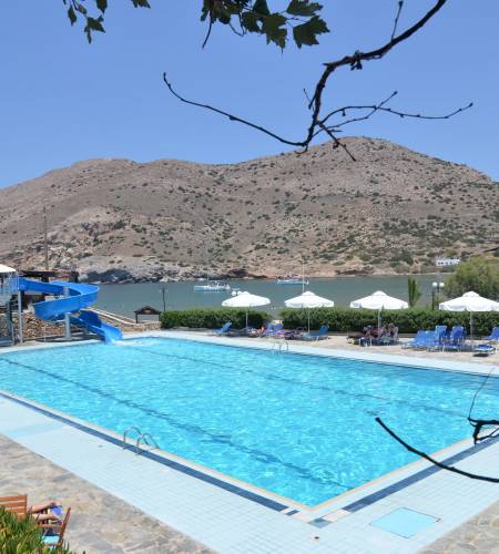 Dolphin Bay Hotel Syros Family vacations